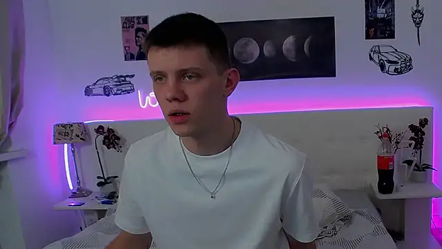 Ryker Seen online show from February 2, 2026, 12:53 am