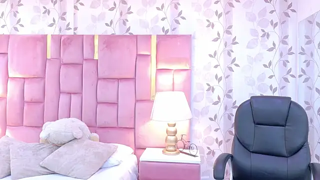 Snapshot of ArianaFranco chatting on July 29, 2026, 9:47 pm ArianaFranco online show from July 29, 2026, 9:47 pm