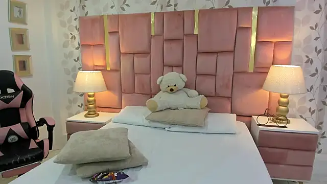 Snapshot of ArianaFranco chatting on March 14, 2026, 4:07 am ArianaFranco online show from March 14, 2026, 4:07 am