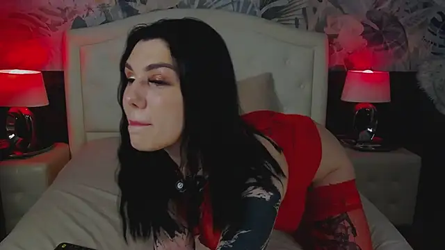 MaeveMoon online show from May 9, 2026, 9:29 pm