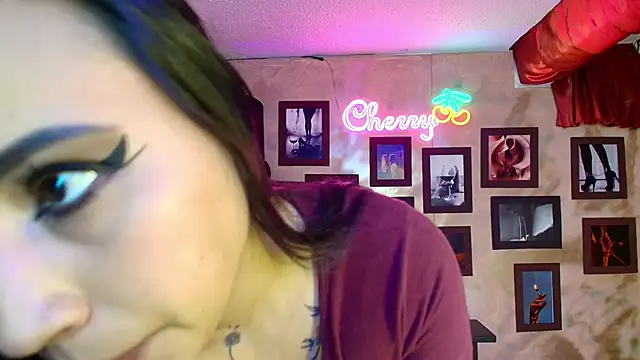 cherryy bombshelll online show from September 16, 2025, 5:36 pm