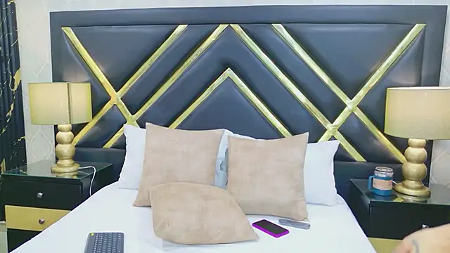 Snapshot of SophieWinsloow chatting on March 20, 2026, 1:45 pm SophieWinsloow online show from March 20, 2026, 1:45 pm