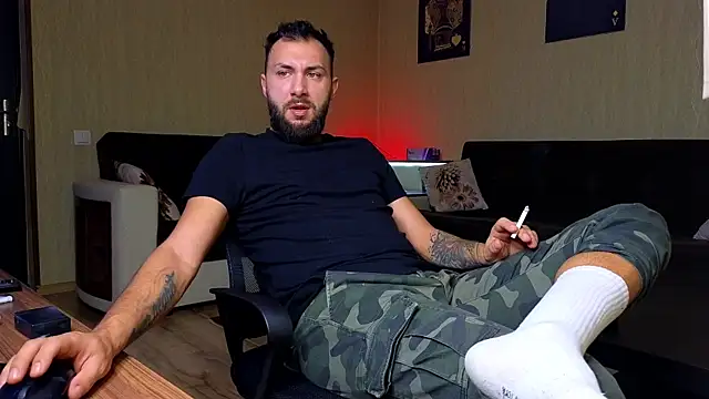 JamieNoxus online show from October 6, 2025, 4:57 am