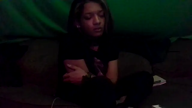 harmonycoxxx online show from February 16, 2026, 3:49 am