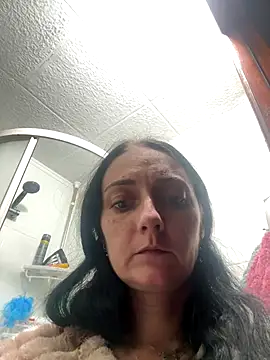 Miroslava1247 online show from December 5, 2025, 3:21 pm