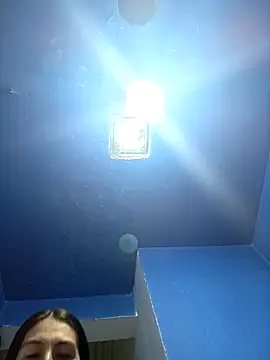 single mother indecent online show from November 12, 2025, 10:13 pm