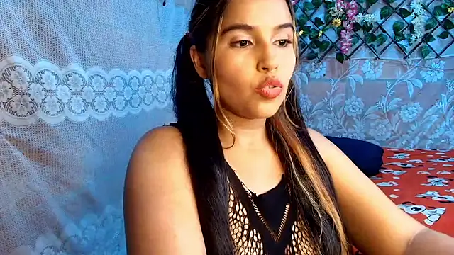 leandro49112 online show from June 8, 2026, 9:26 pm