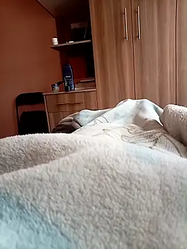 Cumboy2567 online show from October 27, 2025, 4:24 am