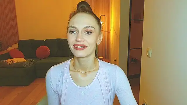 Lady Sunshine  online show from November 18, 2025, 8:17 am