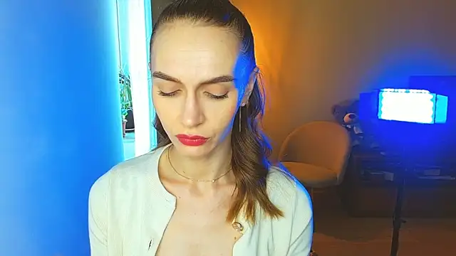 Lady Sunshine  online show from March 22, 2026, 9:22 am