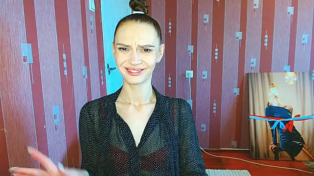 Lady Sunshine  online show from October 30, 2025, 7:39 am