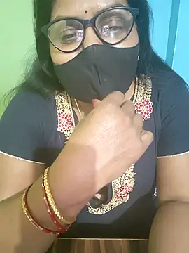 Snapshot of fuunalka chatting on April 2, 2026, 7:04 am fuunalka online show from April 2, 2026, 7:04 am