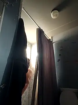 Snapshot of ShysluutGia chatting on March 4, 2026, 8:05 pm ShysluutGia online show from March 4, 2026, 8:05 pm