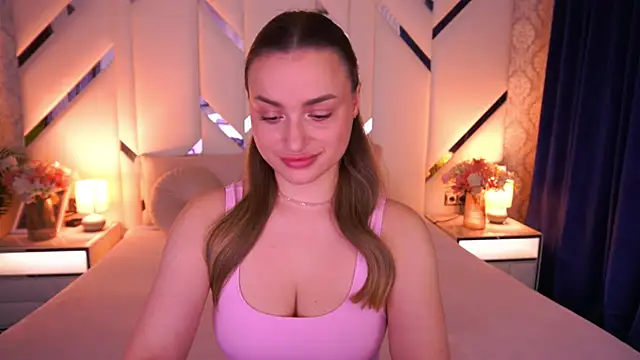 LindsieGreyy online show from April 4, 2026, 6:20 am