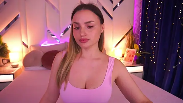 Snapshot of LindsieGreyy chatting on March 14, 2026, 7:14 am LindsieGreyy online show from March 14, 2026, 7:14 am