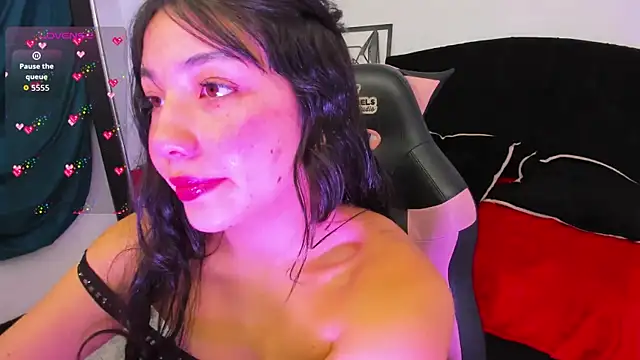 Alanagp online show from November 12, 2025, 7:40 pm