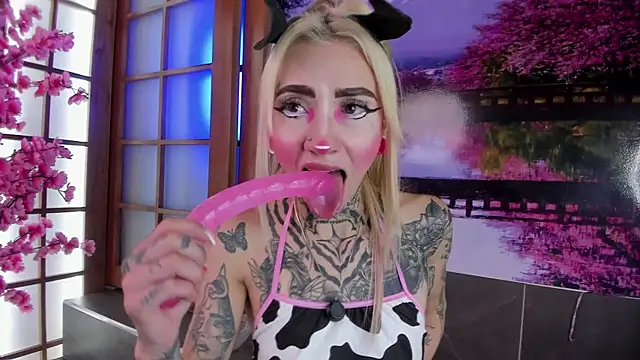 miss   angel online show from January 15, 2026, 6:00 pm