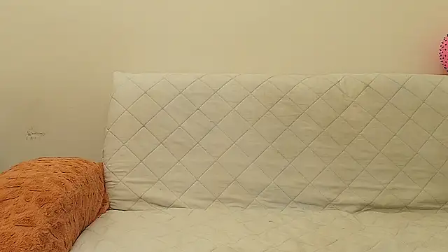 Snapshot of Dhalila_ chatting on March 24, 2026, 10:37 am Dhalila online show from March 24, 2026, 10:37 am