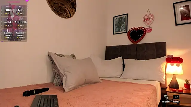 Snapshot of Dhalila_ chatting on February 16, 2026, 12:04 pm Dhalila online show from February 16, 2026, 12:04 pm