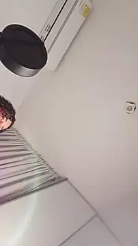 Dhalila  online show from October 15, 2025, 1:59 am