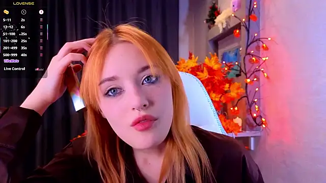 Hisoka akerley online show from November 1, 2025, 5:51 pm