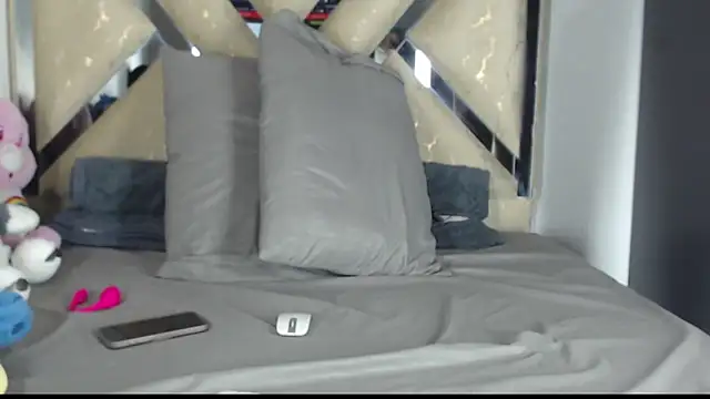 Snapshot of danna_alvarez chatting on April 13, 2026, 5:11 am danna alvarez online show from April 13, 2026, 5:11 am