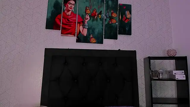 Selena fox7 online show from October 8, 2025, 4:47 am