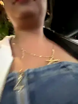  JuliSweet  online show from December 2, 2025, 5:31 am