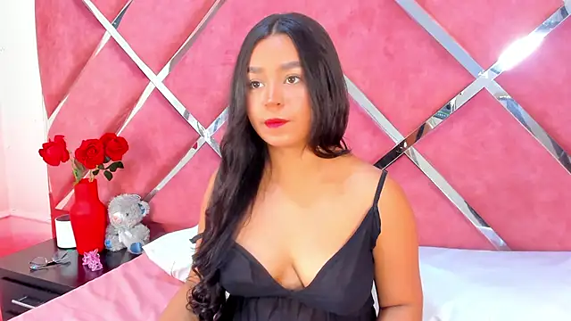  JuliSweet  online show from September 12, 2025, 12:38 pm