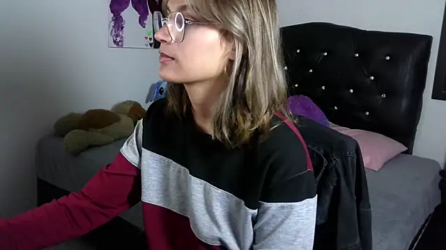 Auroraa soul online show from November 30, 2025, 5:08 am