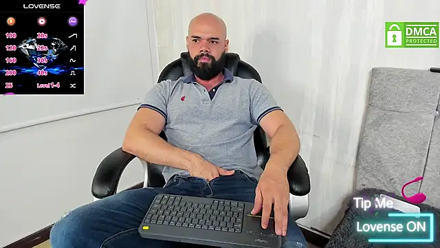 Luke Diaz7 online show from January 16, 2026, 10:14 pm