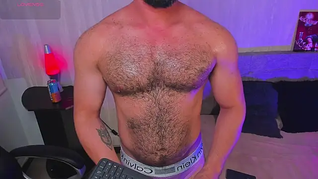 Luke Diaz7 online show from July 17, 2026, 3:26 am
