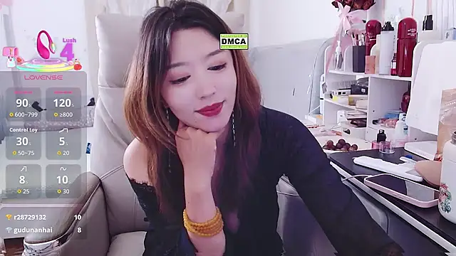 Tangtang-baby online show from August 5, 2026, 3:28 pm