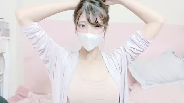 -nyanko- online show from September 27, 2025, 2:34 pm