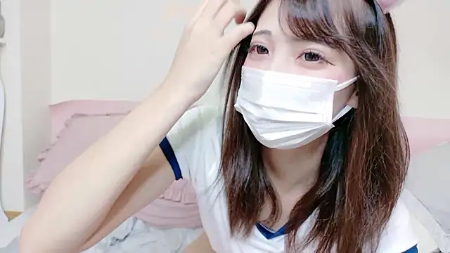 -nyanko- online show from October 27, 2025, 5:47 pm