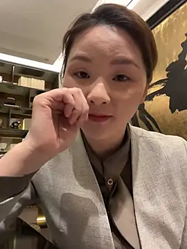 Mia-77 online show from March 19, 2025, 2:59 am