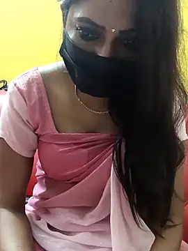 Snapshot of Thamarai28 chatting on March 21, 2026, 6:45 pm Thamarai28 online show from March 21, 2026, 6:45 pm