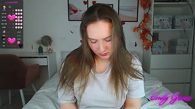 EmilyxxGraces online show from February 28, 2025, 9:23 pm