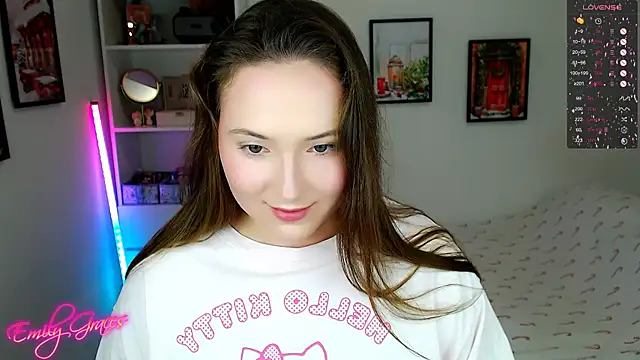 EmilyxxGraces online show from January 9, 2026, 1:56 am