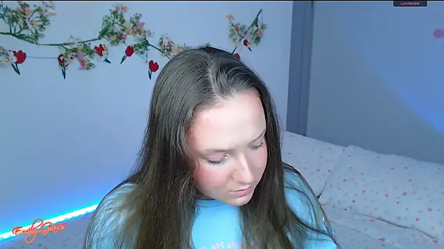 EmilyxxGraces online show from April 23, 2026, 8:54 pm