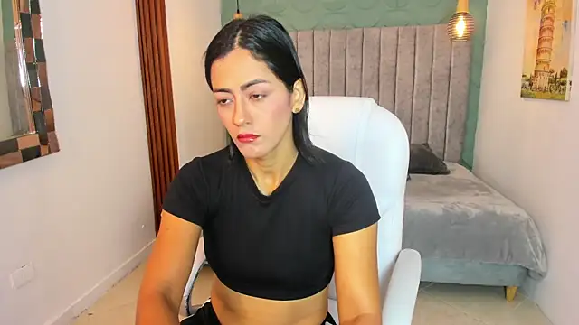 cristal crossfitx online show from March 11, 2026, 10:20 am