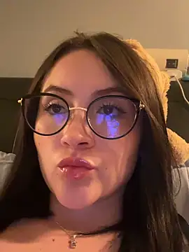 ValentinaOrtiz3 online show from August 1, 2026, 2:31 am