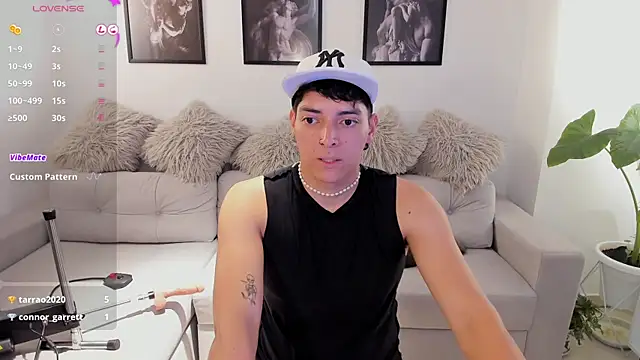  JacobMiller   online show from February 10, 2025, 11:45 pm