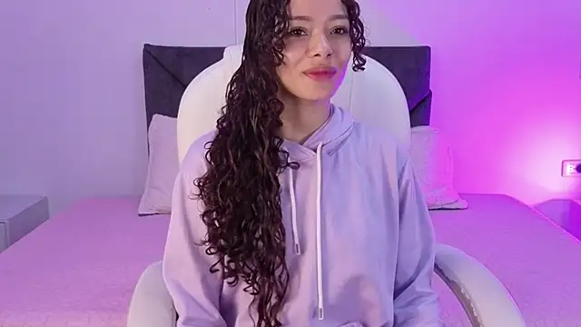 sara sharma  online show from September 9, 2025, 1:31 pm