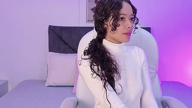 sara sharma  online show from September 10, 2025, 1:43 pm