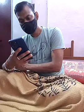 Snapshot of Hot_couple493 chatting on March 3, 2025, 8:11 pm Hot couple493 online show from March 3, 2025, 8:11 pm