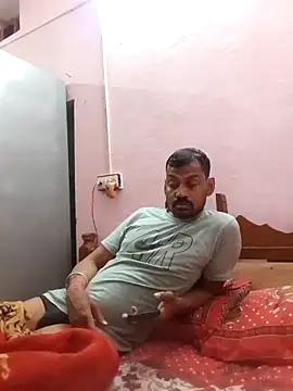 Snapshot of Hot_couple493 chatting on February 12, 2025, 8:29 pm Hot couple493 online show from February 12, 2025, 8:29 pm