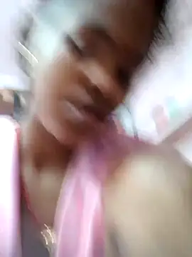 Hot couple493 online show from June 4, 2026, 9:19 pm