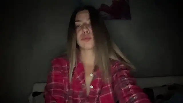 sarrah rossy online show from October 7, 2025, 8:43 pm