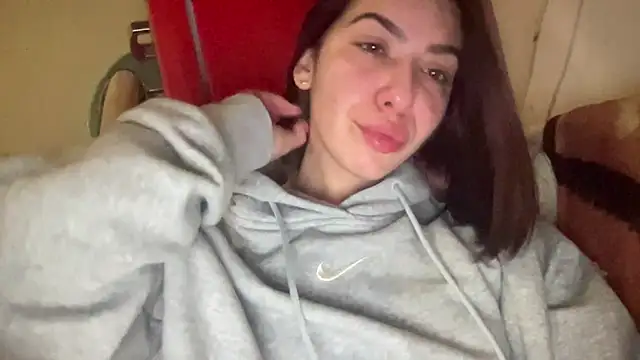 sarrah rossy online show from March 3, 2025, 6:13 pm